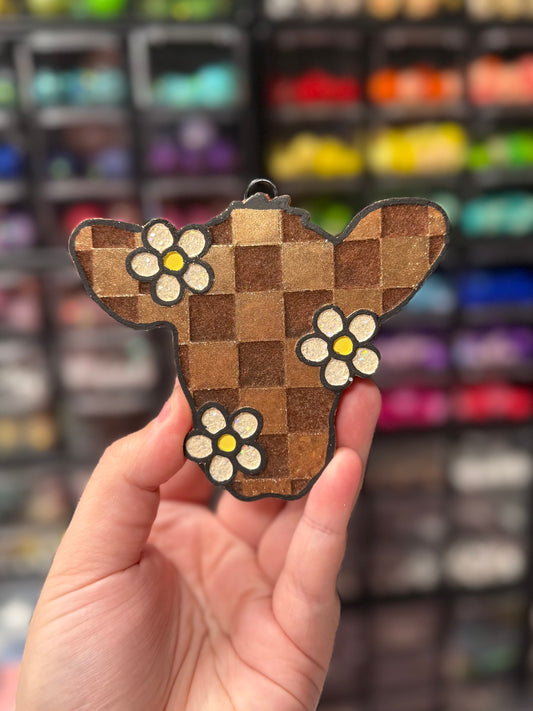 Checkered Cow Freshie